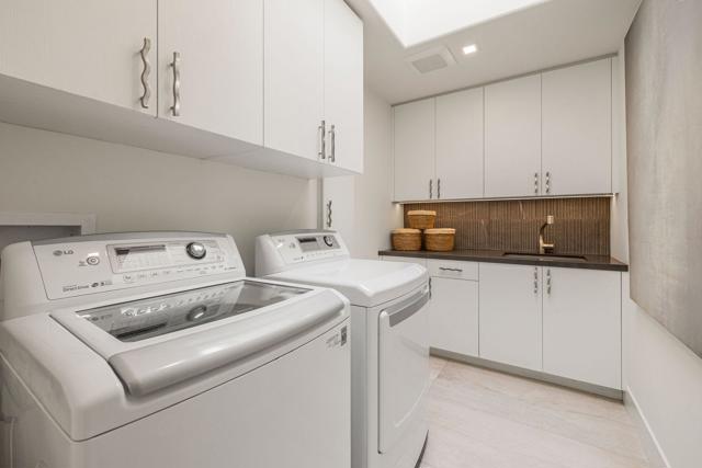 9 Regency Drive, Rancho Mirage CA: https://media.crmls.org/mediaz/3ae1fd52-36b9-461f-870d-054efda66e55.jpg