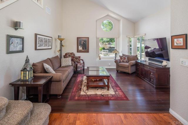 23847 Norte Dr, Ramona CA: https://media.crmls.org/mediaz/3ae25cfd-f863-4280-9da0-f24e6c8f261d.jpg