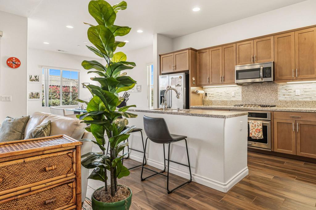 MLS #219138671DA image #2