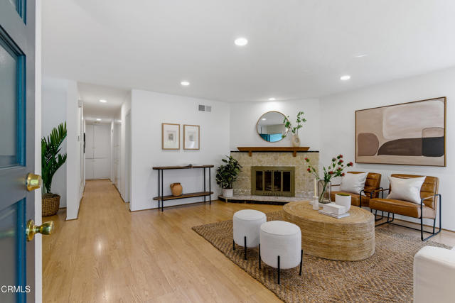 Detail Gallery Image 5 of 29 For 416 W Hillcrest Bld, Monrovia,  CA 91016 - 3 Beds | 2 Baths