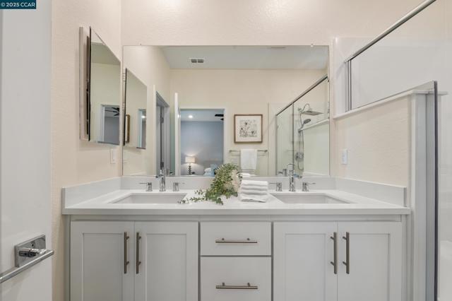 236 Plum Tree Street, Livermore CA: https://media.crmls.org/mediaz/3ae367b2-f274-4ec5-8dc7-1839944a8856.jpg