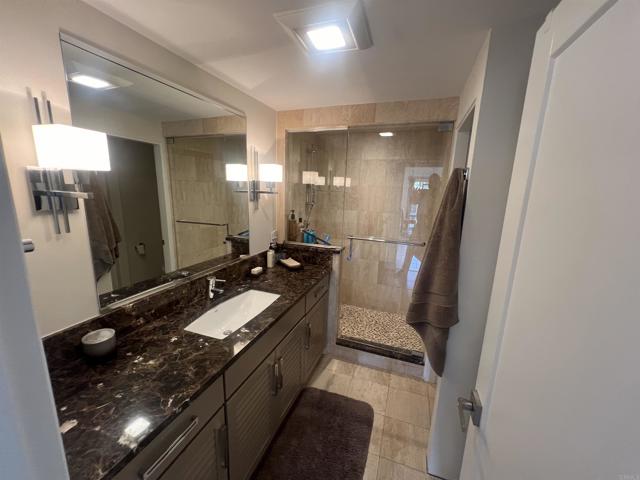 Detail Gallery Image 18 of 26 For 7061 Estrella De Mar, Carlsbad,  CA 92009 - 3 Beds | 2 Baths
