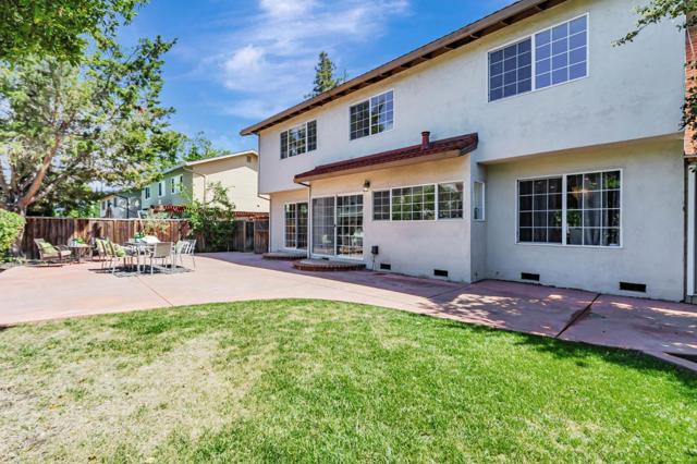 621 Harrow Way, Sunnyvale CA: https://media.crmls.org/mediaz/3ae37ca2-8952-44aa-b75f-17005d1edb7d.jpg