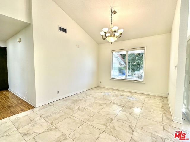 21833 De La Luz Avenue photo 12