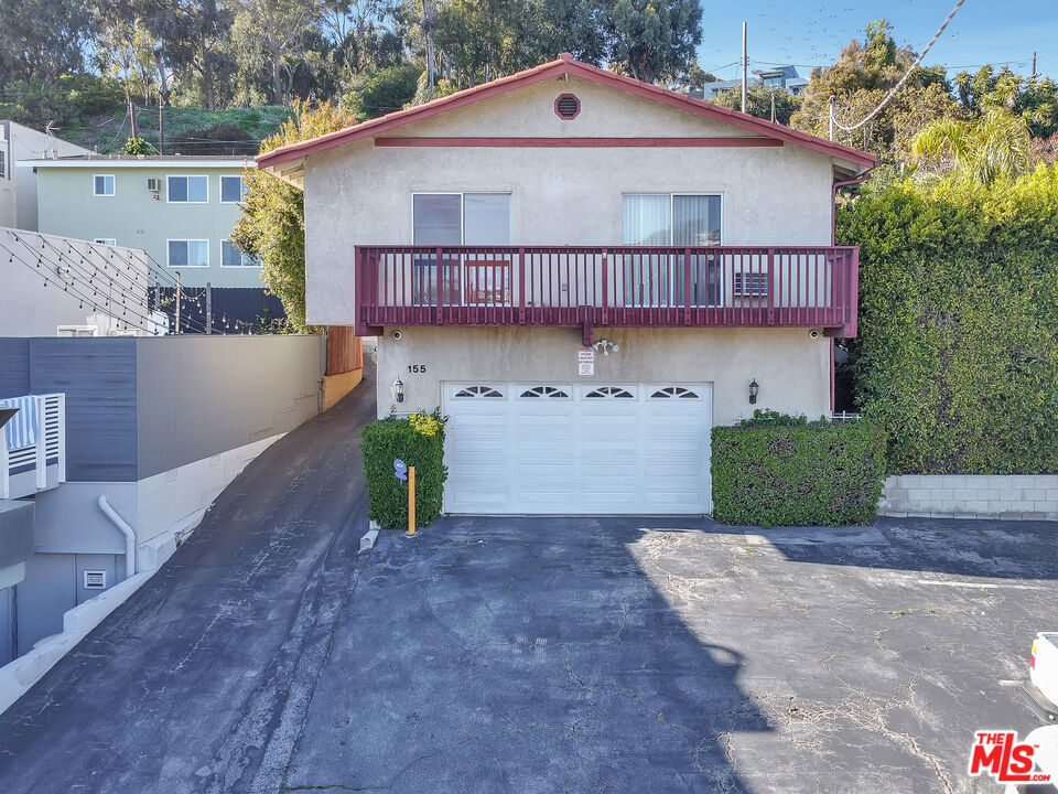 155 W Channel Road, Santa Monica, CA 90402