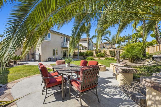 1266 Mariposa Rd, Carlsbad CA: https://media.crmls.org/mediaz/3ae4c38c-7e0d-4180-978a-845b3405dd9d.jpg