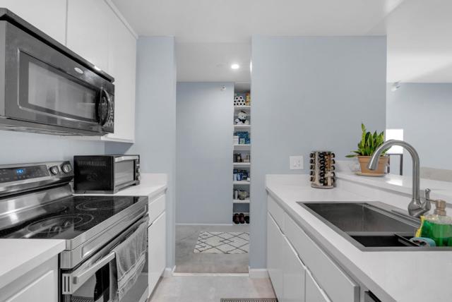 5202 Shelter Creek Lane, San Bruno CA: https://media.crmls.org/mediaz/3ae4d02b-0104-4d32-86e8-8a4617b6289e.jpg