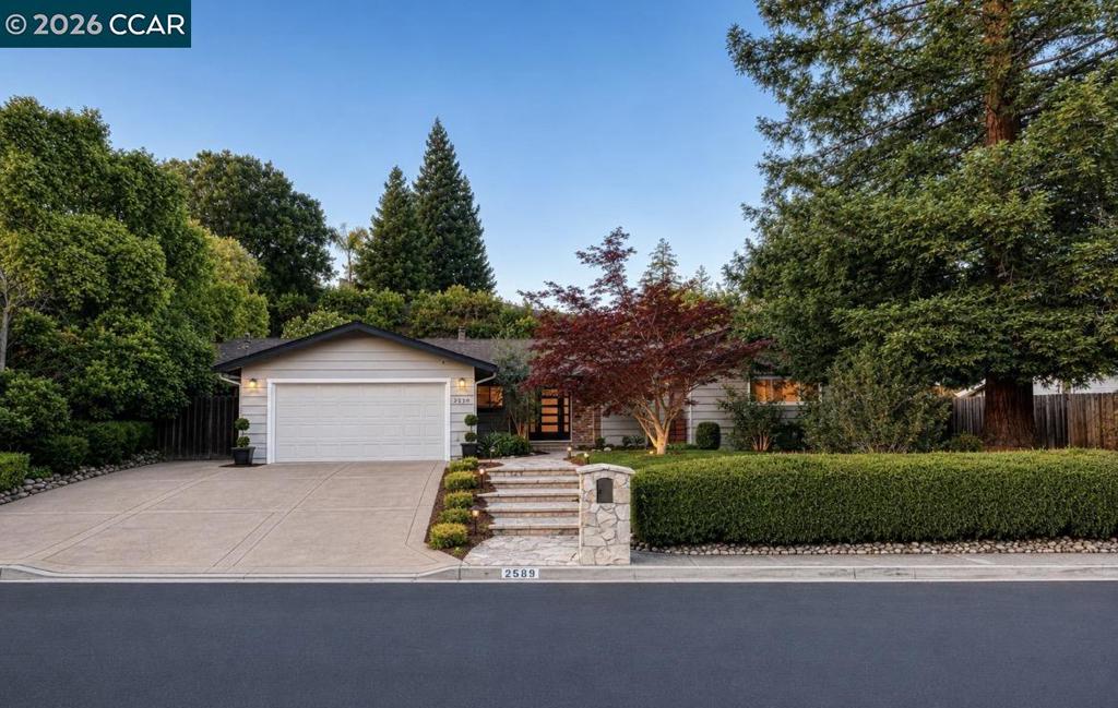 2589 Pebble Beach Loop