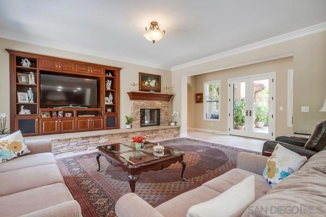 15609 Hayden Lake Place, San Diego CA: https://media.crmls.org/mediaz/3ae4e9bb-c772-4975-a6f7-bf7ba6f44bcb.jpg