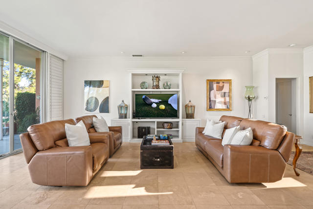 47444 Rabat Drive, Palm Desert CA: https://media.crmls.org/mediaz/3ae61cd0-5485-45c6-b616-dddf96de1b60.jpg