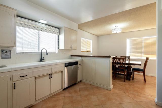 11115 Ambrosio Drive, Desert Hot Springs CA: https://media.crmls.org/mediaz/3ae7875e-dd33-4b01-95c0-35ecb8dc5603.jpg