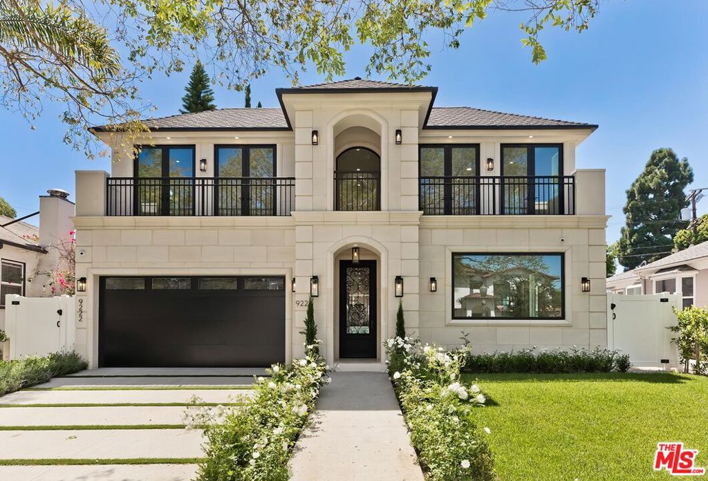 9224 Monte Mar Drive — Modern