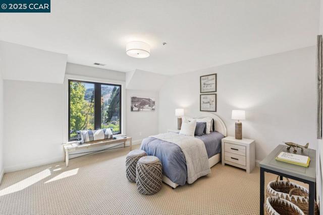 29 Brandt Dr, Moraga CA: https://media.crmls.org/mediaz/3ae7d15e-25b8-4a37-a698-7024818ba8e5.jpg
