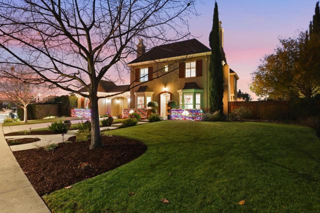 1625 Mission Avenida, Morgan Hill CA: https://media.crmls.org/mediaz/3ae93623-b1f6-47cf-b190-e624ffd39023.jpg