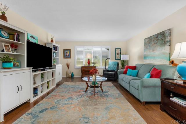 Detail Gallery Image 14 of 32 For 3552 Bartlett Ave, Oceanside,  CA 92057 - 2 Beds | 2 Baths