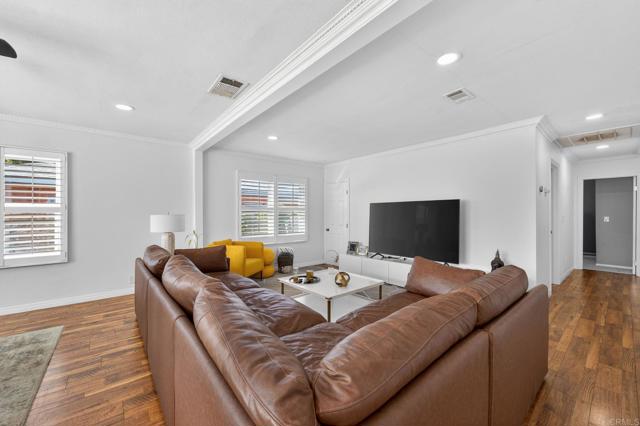 Detail Gallery Image 10 of 48 For 1532 Broadway, El Cajon,  CA 92021 - 3 Beds | 2 Baths