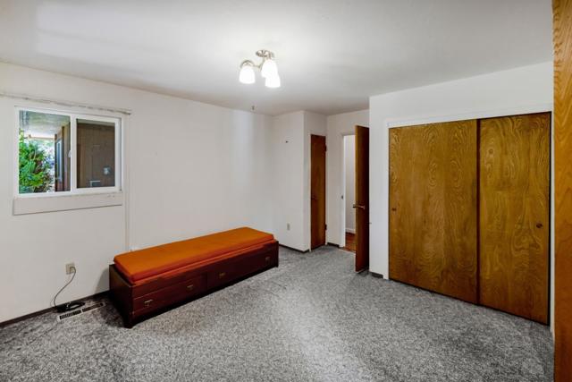30 Via Encanto, Monterey CA: https://media.crmls.org/mediaz/3aebc368-5fd2-47c3-b40e-7c2ce4de0c8a.jpg