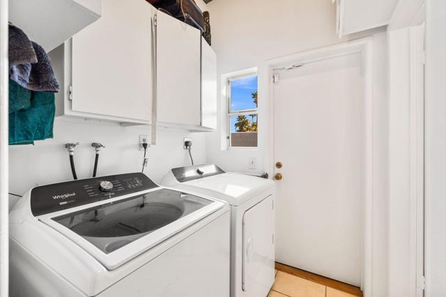 2211 N Starr Road, Palm Springs CA: https://media.crmls.org/mediaz/3aec65af-4701-45ef-ba6d-9e5ec62b41a9.jpg