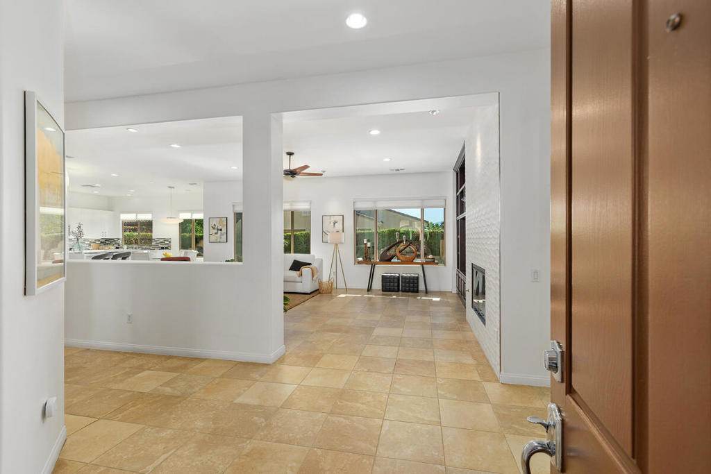 MLS #219139704DA image #3