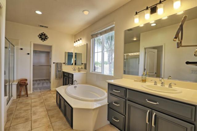 1250 Sunrise Drive, Gilroy CA: https://media.crmls.org/mediaz/3aee391b-57ae-410e-94f0-e1fefa104585.jpg