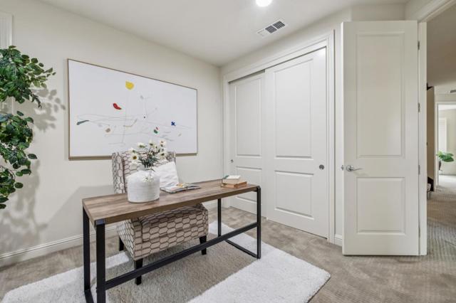 101 Butterweed Lane, Brisbane CA: https://media.crmls.org/mediaz/3aeeae83-332b-44ae-9af5-7037cf4477ea.jpg