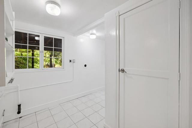 254 Teilh Drive, Boulder Creek CA: https://media.crmls.org/mediaz/3aeedf84-0ac8-44ec-ba7e-fd5c0579eecb.jpg