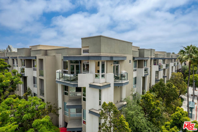 13044 Pacific, Playa Vista CA: https://media.crmls.org/mediaz/3aef2f45-dce8-438c-a232-54278d12ffdb.jpg