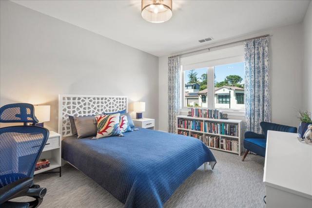 115 Wika Ranch Court, Redwood City CA: https://media.crmls.org/mediaz/3af043f2-ed85-4d21-b040-882e6b21088d.jpg