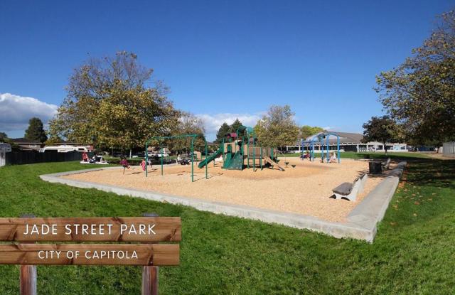 3900 Alameda Avenue, Capitola CA: https://media.crmls.org/mediaz/3af26808-ecf4-4cbd-9fc8-ad6d29482e41.jpg
