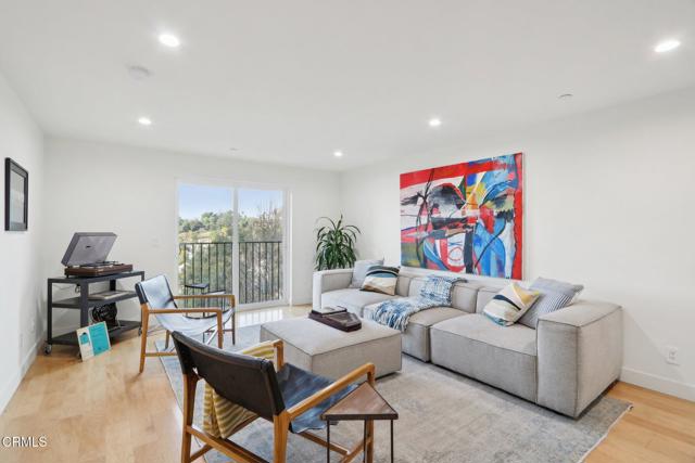 1891 Lucretia Avenue, Los Angeles CA: https://media.crmls.org/mediaz/3af2e5e1-51b7-4ef6-82ae-3217dacd2285.jpg