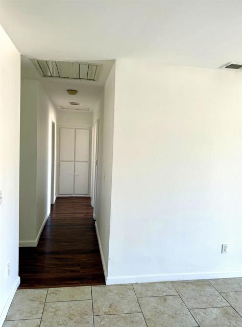 9366 Flinn, El Cajon CA: https://media.crmls.org/mediaz/3af33167-6604-4645-a44a-9fc6f46cdf8a.jpg