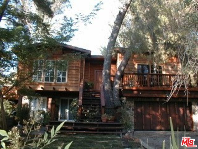 2344 Laguna Circle Drive, Agoura CA: https://media.crmls.org/mediaz/3af3cc03-a01c-4ee4-858b-330927b4c1da.jpg