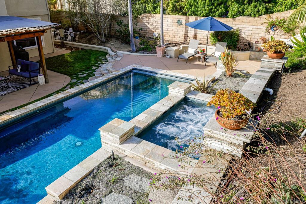 MLS #250033578SD img 36