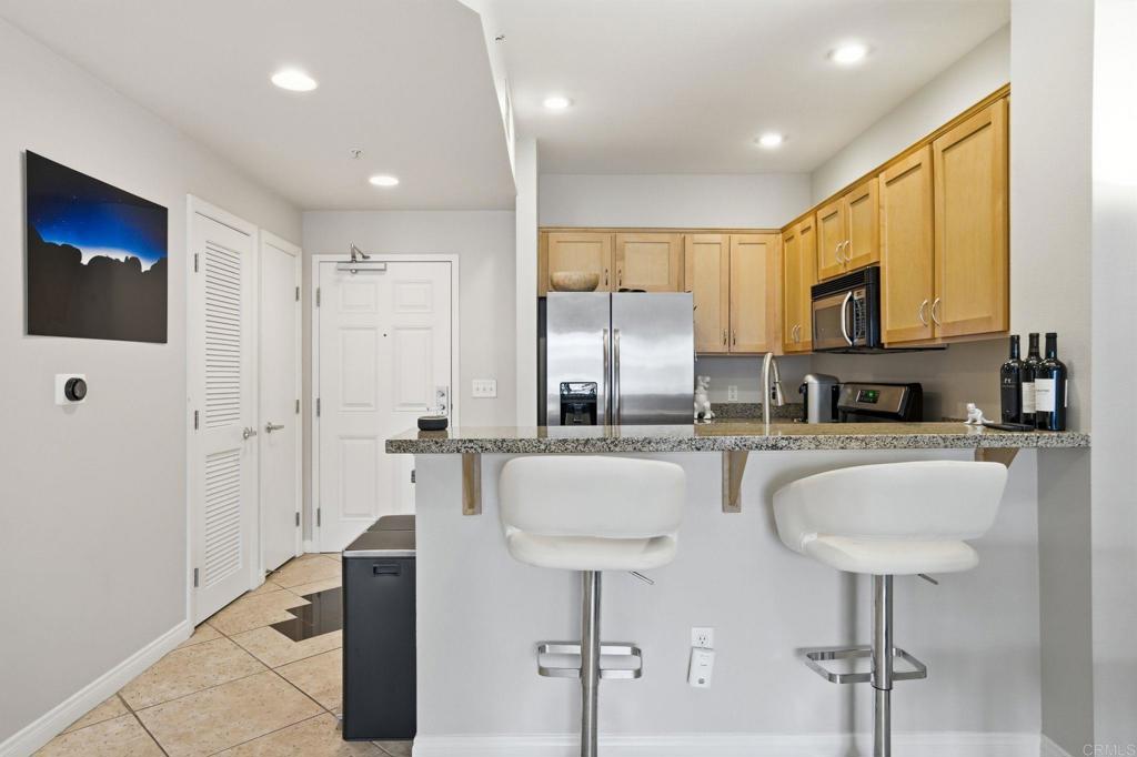 450 J St - photo 6