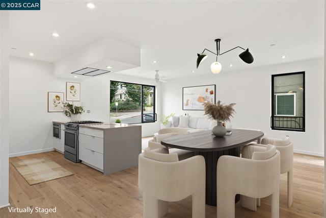 58 Vernon St, Oakland CA: https://media.crmls.org/mediaz/3af64b3c-528b-49cb-a5f2-a48b1039bbf2.jpg