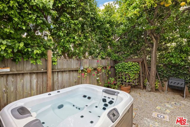 879 Fiske Street photo 21