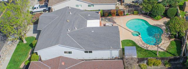573 Junipero St, Pleasanton CA: https://media.crmls.org/mediaz/3af7a4d7-e4c5-486c-aa74-1becc05b4f17.jpg