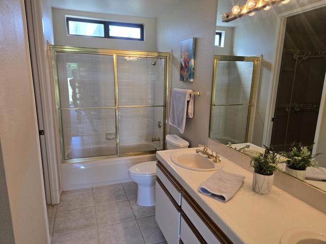 28710 Desert Princess Drive, Cathedral City CA: https://media.crmls.org/mediaz/3af7bf30-45b2-4edf-8da2-245276ca9545.jpg