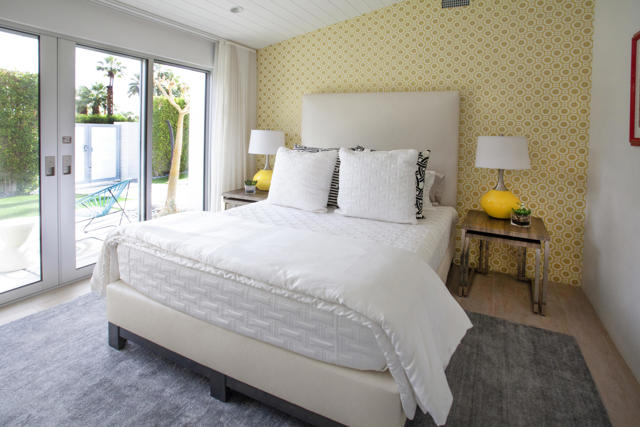 1147 Los Robles Drive, Palm Springs CA: https://media.crmls.org/mediaz/3af83f0c-dad8-4662-b367-88eaf715e81f.jpg