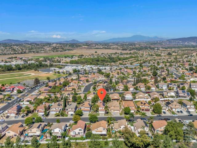 33262 Calle Langarica, Temecula CA: https://media.crmls.org/mediaz/3af993a7-533f-4aa3-a37a-8592982b7700.jpg
