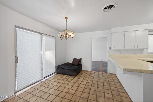 Detail Gallery Image 13 of 32 For 6368 Hunter St, Ventura,  CA 93003 - 5 Beds | 3 Baths