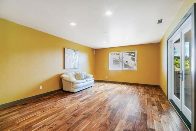 411 Hecker Pass Road, Watsonville CA: https://media.crmls.org/mediaz/3afb7981-e2f0-405f-b723-52576be67316.jpg
