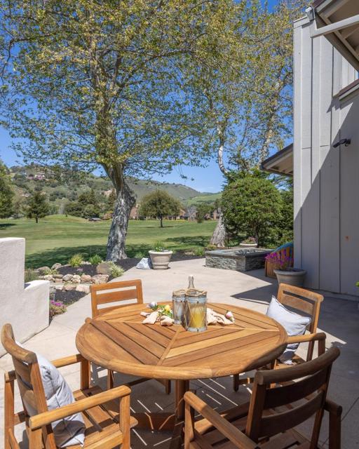 9685 Sycamore Court, Carmel CA: https://media.crmls.org/mediaz/3afbcf9b-a9af-4e58-95d3-ab130aab853a.jpg