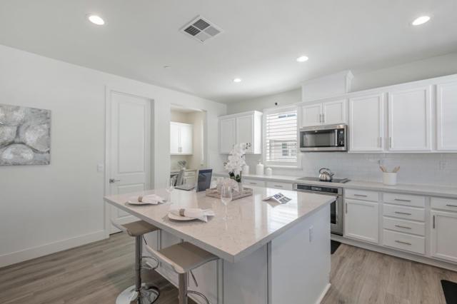 Image 8 of 45 For 912 Sienna Loop