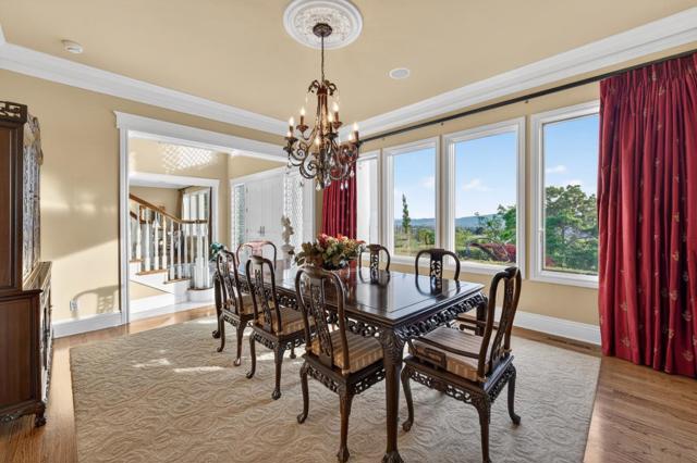 9540 Via Del Oro, Gilroy CA: https://media.crmls.org/mediaz/3afd883b-32be-4154-81c3-16ee6eea393f.jpg