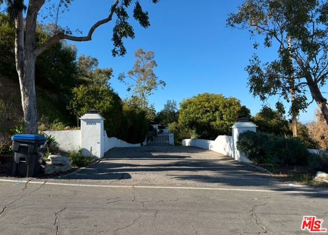 0 Fir Ridge Drive, Topanga CA: https://media.crmls.org/mediaz/3afe5d4c-52f4-4c86-9820-dc599782fa53.jpg