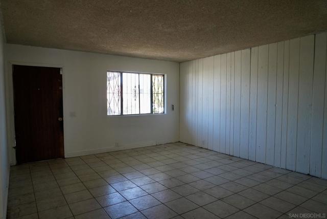 4205 Rene Dr, San Diego CA: https://media.crmls.org/mediaz/3afe6fe6-3072-4bbf-b983-4306889d6c35.jpg