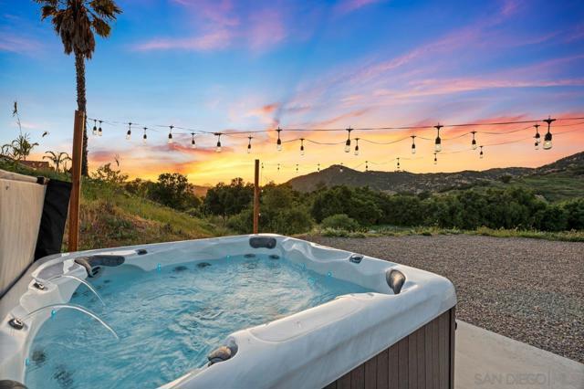 22916 Tombill Rd, Ramona CA: https://media.crmls.org/mediaz/3afe7272-d796-4c71-804f-66231e6c4db2.jpg