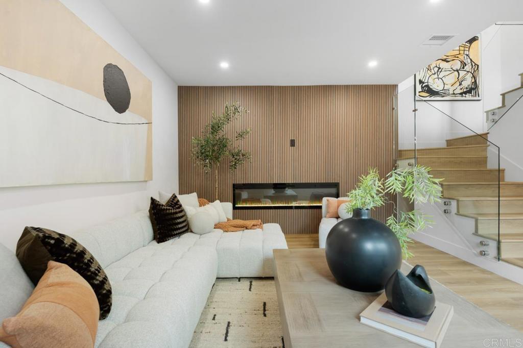 972 Sapphire Street - photo 14