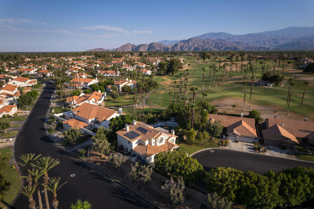 201 Augusta Drive, Palm Desert CA: https://media.crmls.org/mediaz/3b00ac65-b3f3-49fe-8502-ad4668b12925.jpg